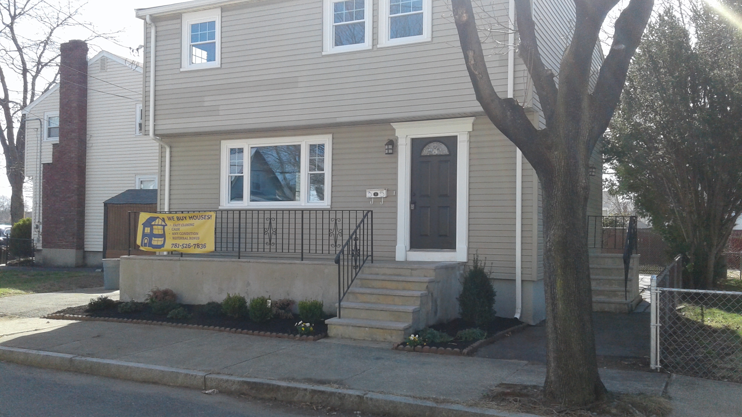 Andrew Avenue, Malden